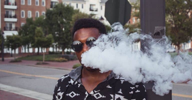 Quelle cigarette électronique correspond à vos besoins ?