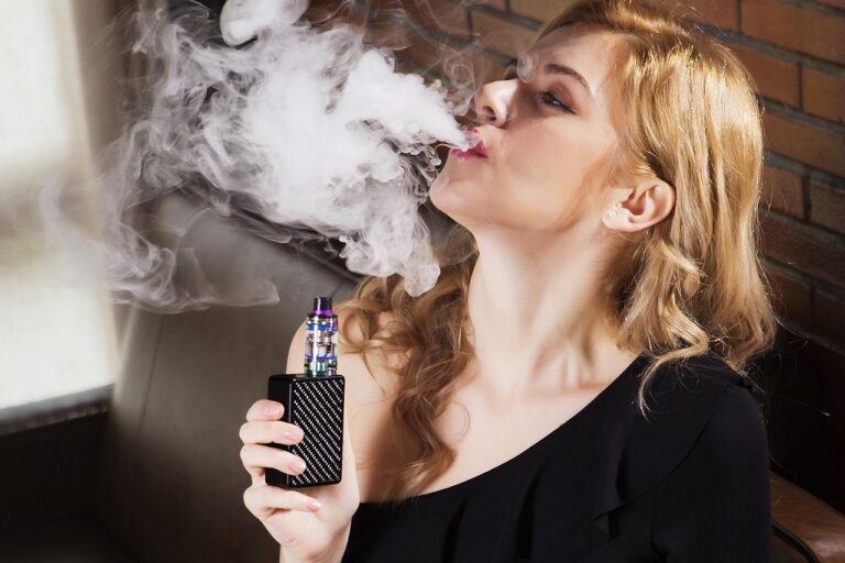 La cigarette électronique peut-elle réduire les symptômes de sevrage tabagique ?