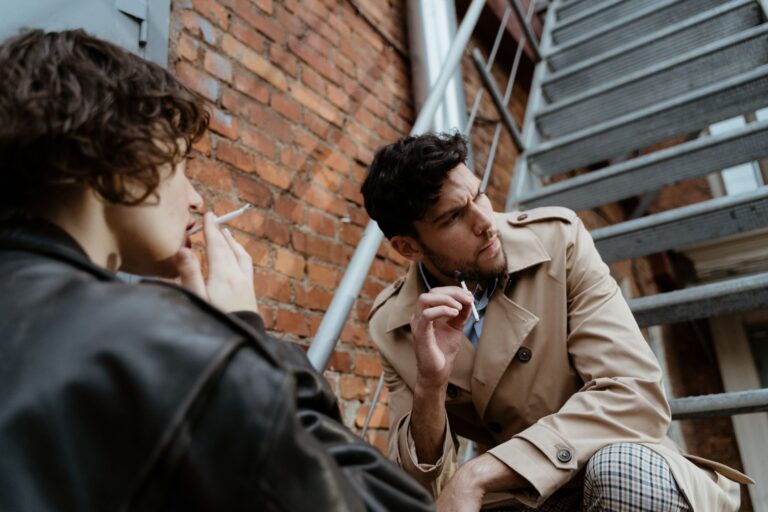 La cigarette électronique : une tendance croissante chez les jeunes adultes ?